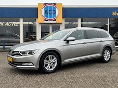 Volkswagen Passat Variant - 1.4 TSI Connected Series | Navigatie | Afn. Trekhaak | Zomer- en winterset | Led |