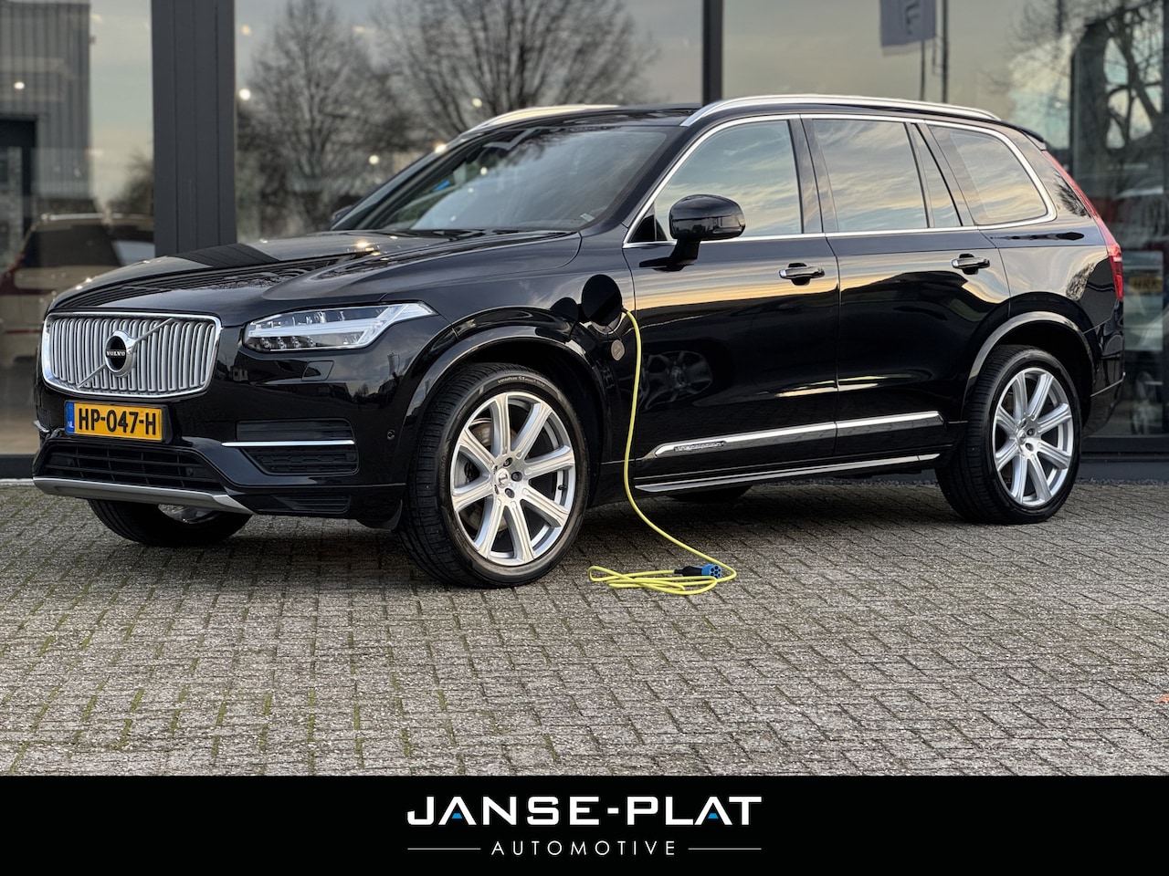 Volvo XC90 - 2.0 T8 TE AWD Inscription | Pano | Luchtvering | Massage | - AutoWereld.nl