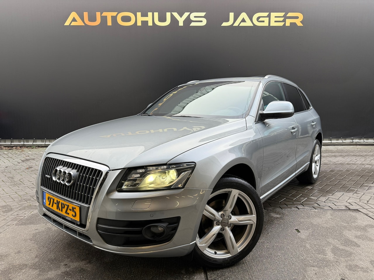 Audi Q5 - 2.0 TFSI quattro S-Line Automaat Pano E.klep - AutoWereld.nl
