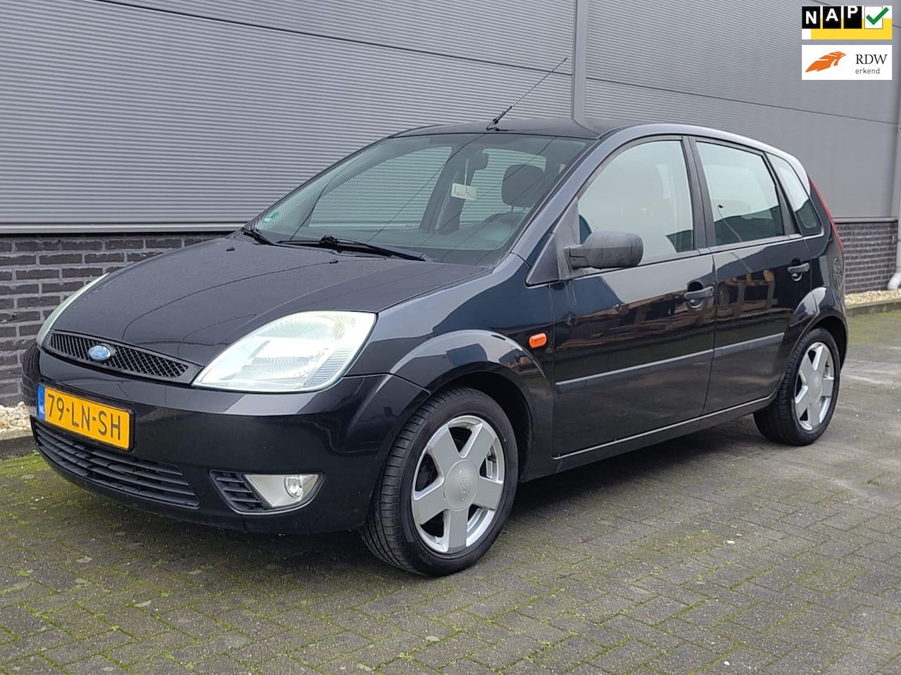 Ford Fiesta - 1.4-16V First Edition - NAP - APK tot 15-12-2026 - AutoWereld.nl