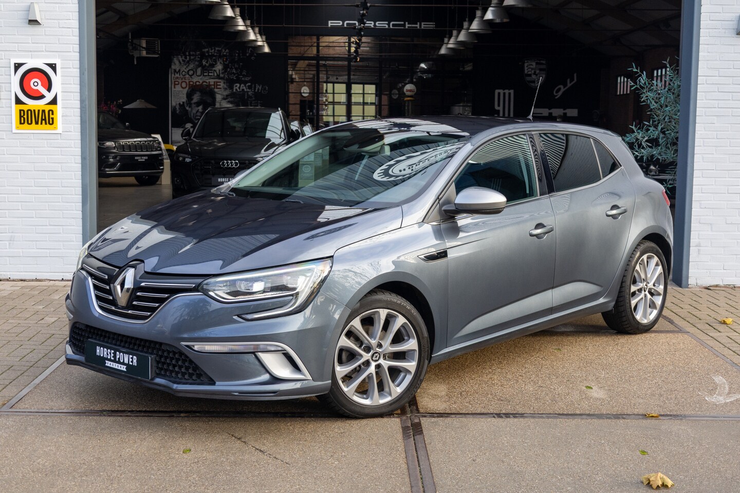 Renault Mégane - 1.2 TCe GT-Line *LED | Virtual | Clima | Cruise | Navi | Sportstoelen | Sfeerverlichting* - AutoWereld.nl