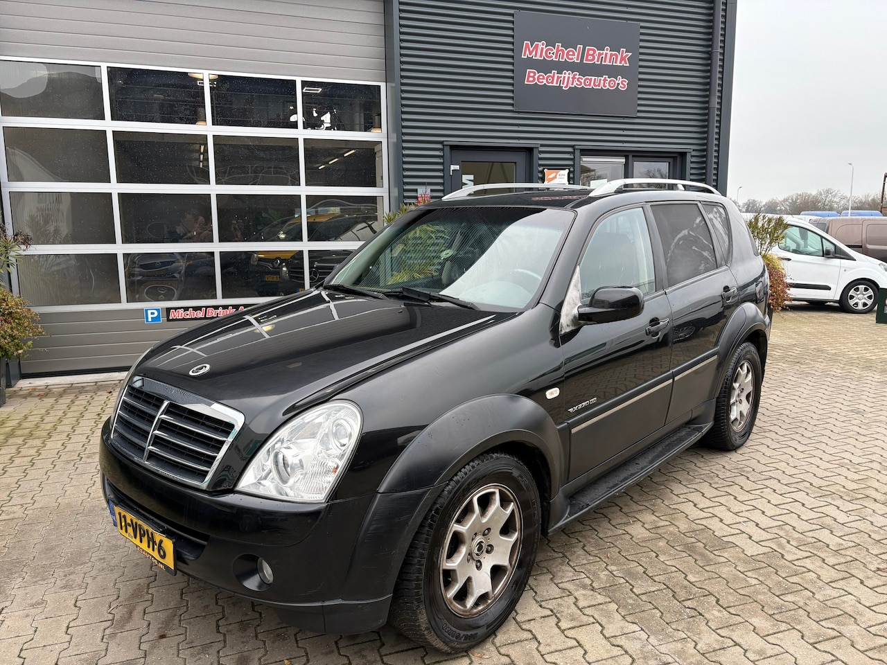 SsangYong Rexton - RX 270 Xdi s Sport High Roof Automaat - AutoWereld.nl