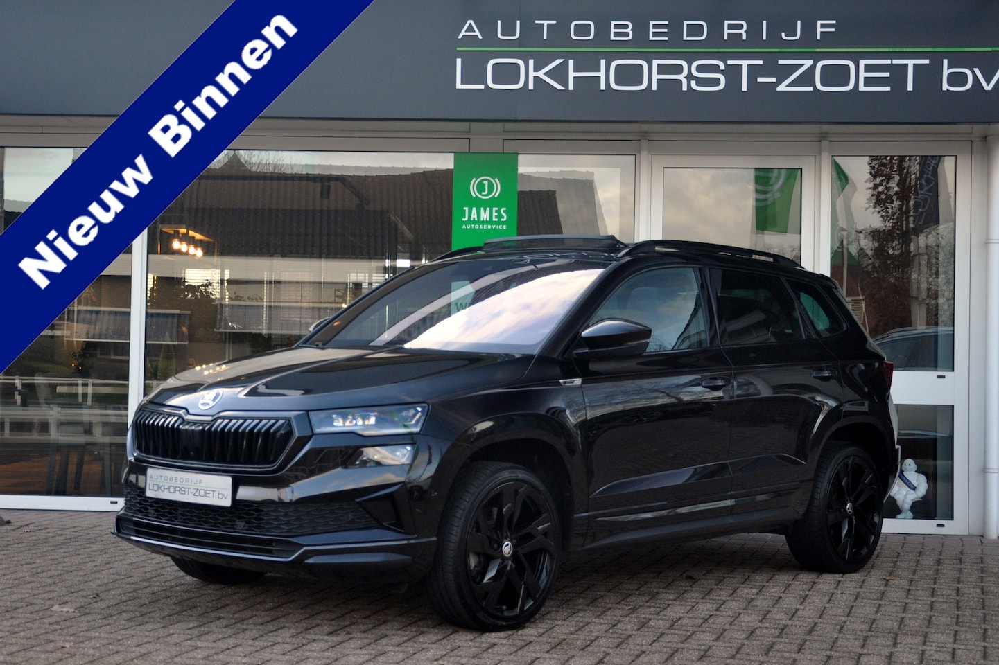 Skoda Karoq - 1.5 TSI ACT Sportline Business 150 PK Automaat | Pano | ACC | Trekhaak - AutoWereld.nl