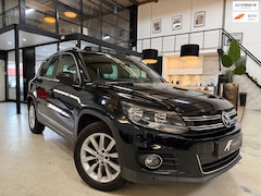Volkswagen Tiguan - 1.4 TSI Sport&Style Automaat 1e Eigenaar Panoramadak 160PK Parkeersensoren