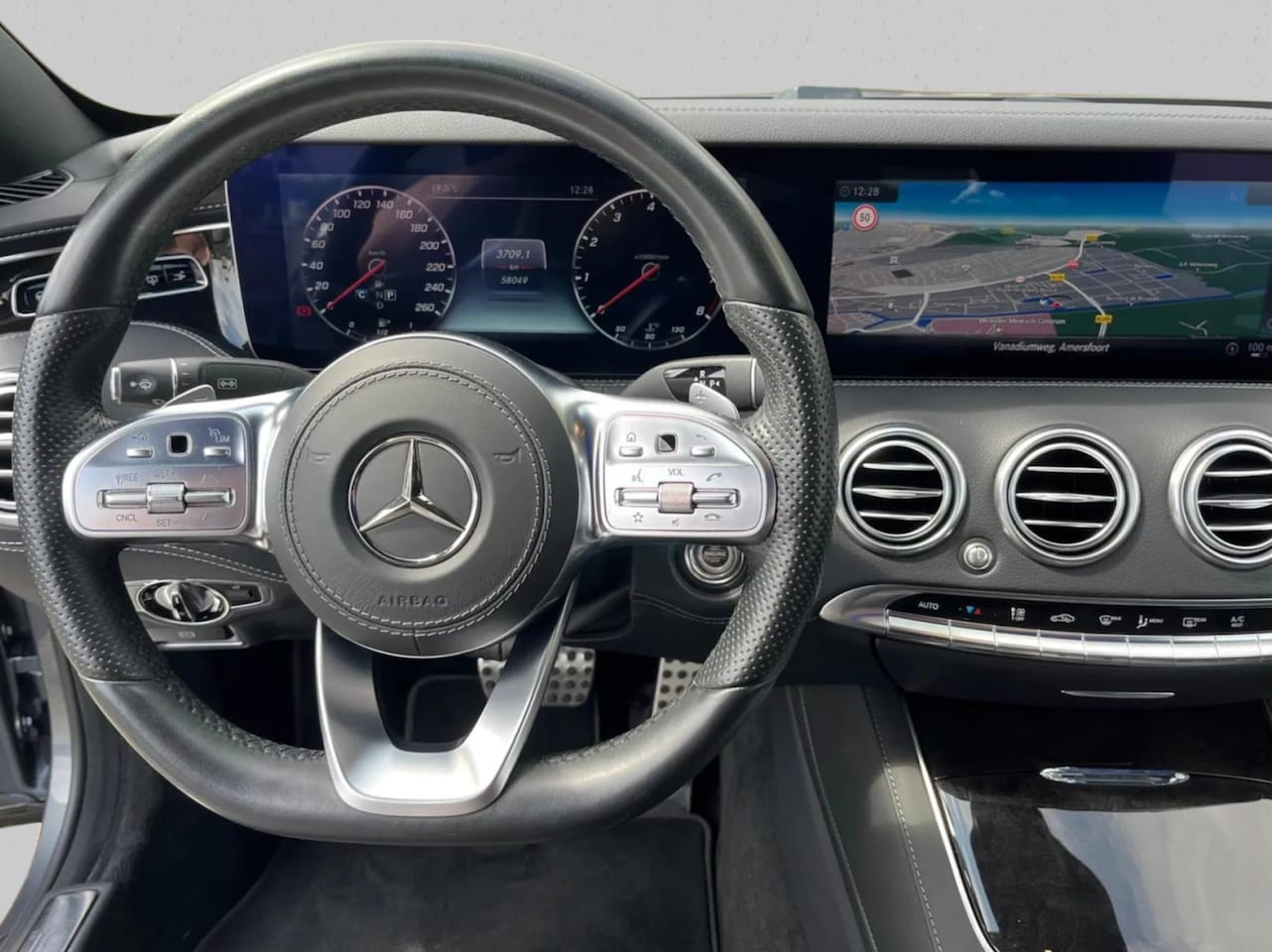 Mercedes-Benz S-klasse Coupé - 560 AMG-Line | Magic Sky | Nachtzicht | HUD | Burmester | Swarovski |