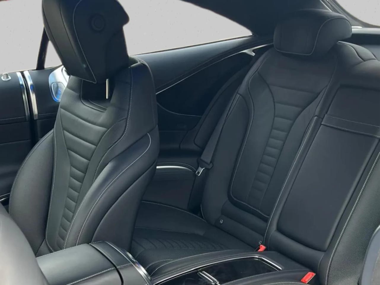 Mercedes-Benz S-klasse Coupé - 560 AMG-Line | Magic Sky | Nachtzicht | HUD | Burmester | Swarovski |