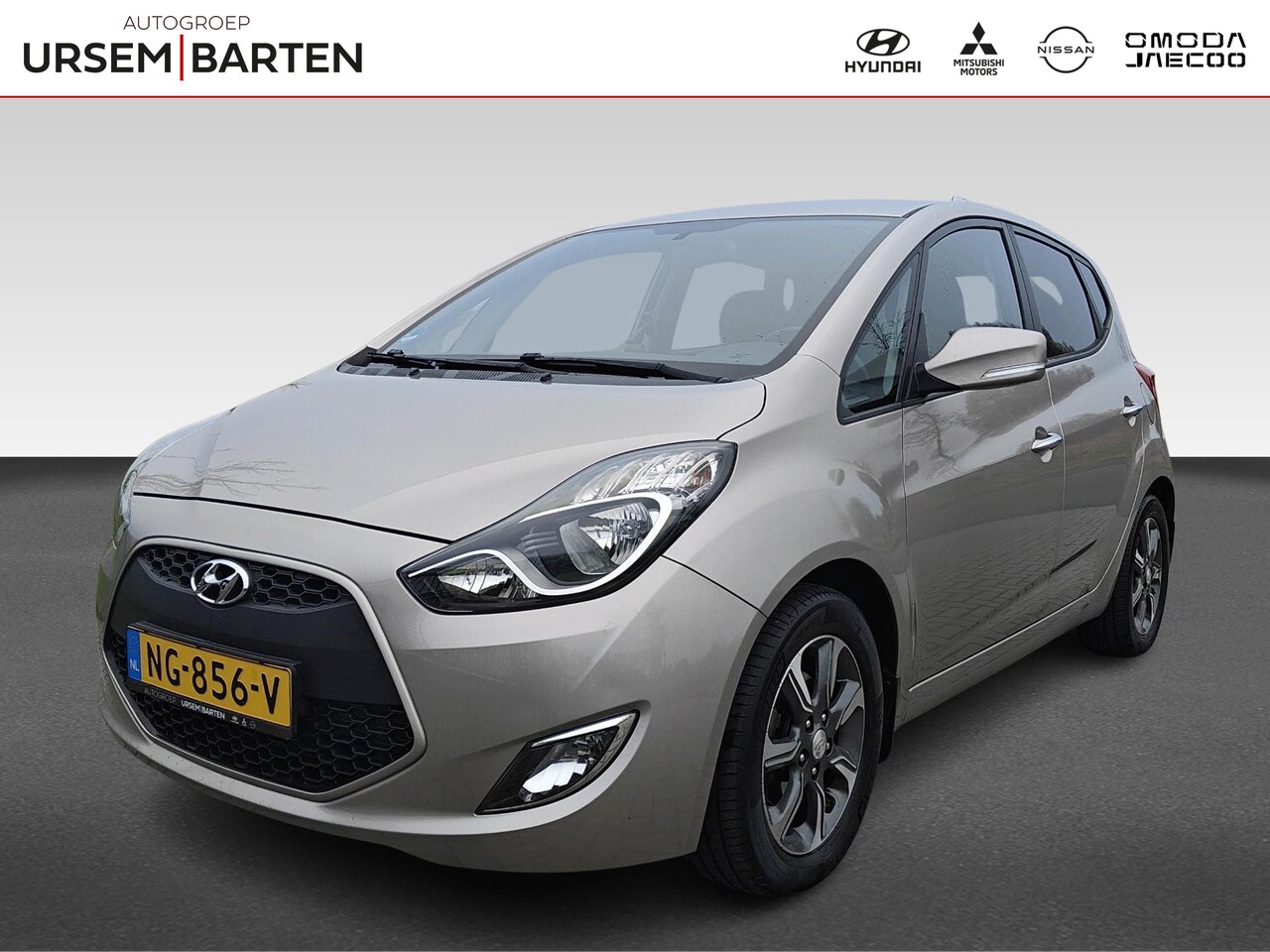 Hyundai ix20 - 1.6i Go! | Navigatie | Camera | Dealer onderhouden - AutoWereld.nl