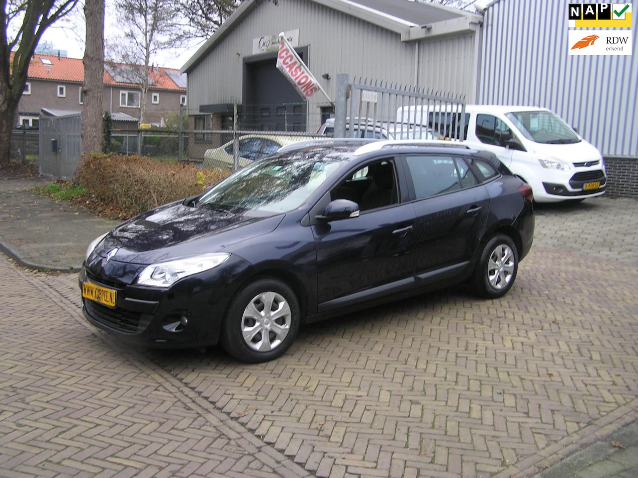 Renault Mégane Estate - 1.6 Expression airco nieuwe navi apk - AutoWereld.nl