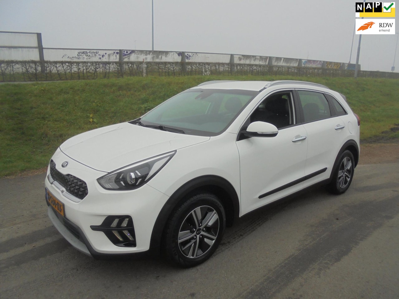 Kia Niro - Kia Niro 1.6 gdi Hybrid airco ecc navigatie camera - AutoWereld.nl