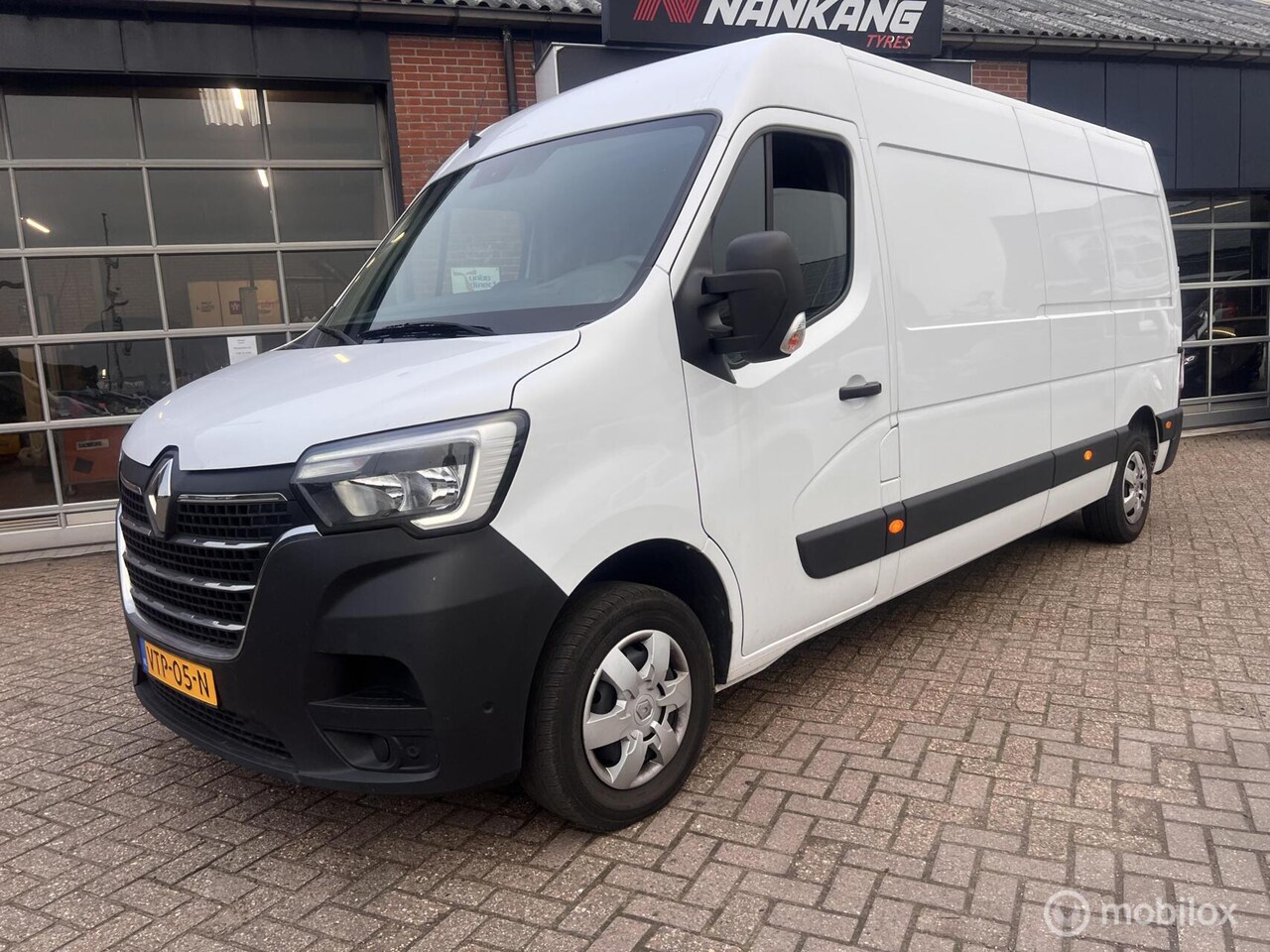 Renault Master - bestel T35 2.3 dCi 150 L3H2 Energy Comfort - AutoWereld.nl
