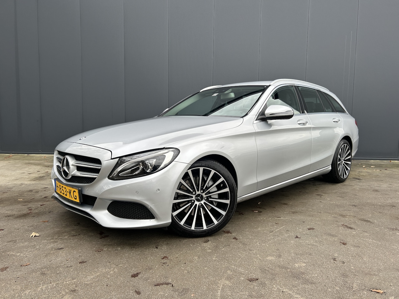 Mercedes-Benz C-klasse Estate - 250 AUTOMAAT CAMERA HALF LEER LED NAVI CRUISE ECC - AutoWereld.nl