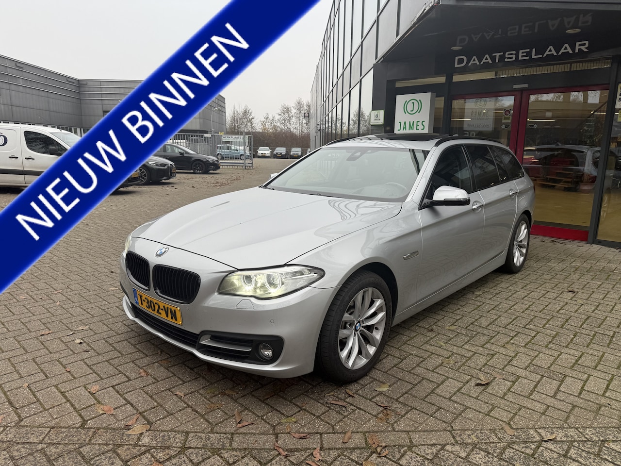 BMW 5-serie Touring - 520i High Executive Sportstoelen Panoramadak Hedup Trekhaak - AutoWereld.nl