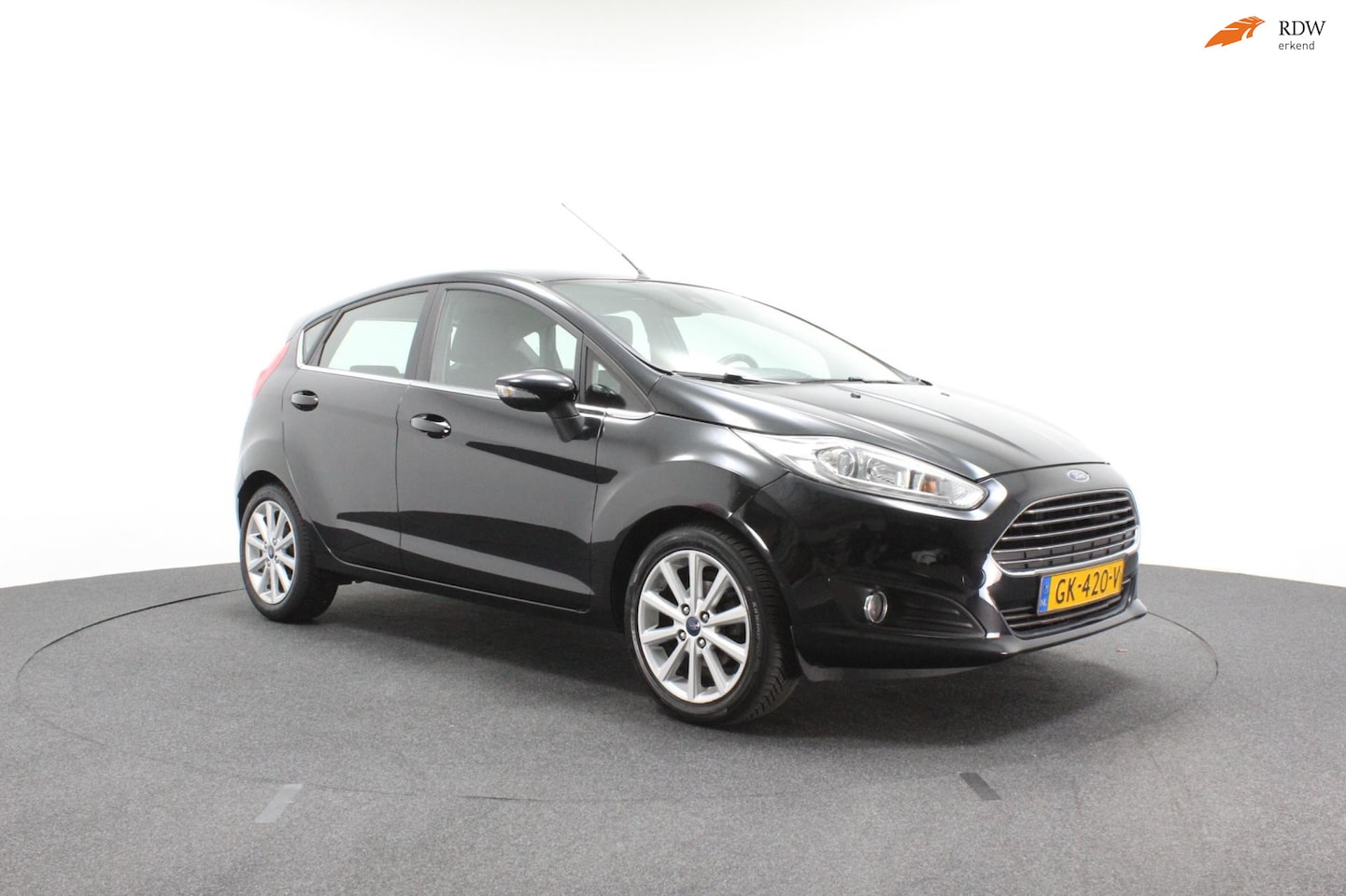 Ford Fiesta - 1.0 EcoBoost Titanium | Climate control | Sportvelgen | Parkeersensoren | Sfeer verlichtin - AutoWereld.nl