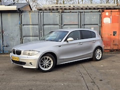 BMW 1-serie - 116i | Xenon | Luxe uitgevoerd | PDC