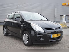 Hyundai i20 - 1.2i i-Drive bj12 airco elec pak leuke auto