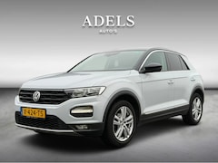 Volkswagen T-Roc - 1.0 TSI Sport Trekhaak Stoelverwarming Carplay Camera Digitaaldashboard