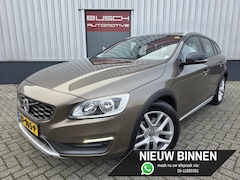 Volvo V60 Cross Country - 2.0 T5 Summum | VAN 1e EIGENAAR |