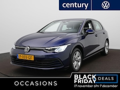 Volkswagen Golf - 1.0 eTSI Life Virtual cockpit / Adaptive cruise / Navi /Parkeersensoren / Sfeerverlichting