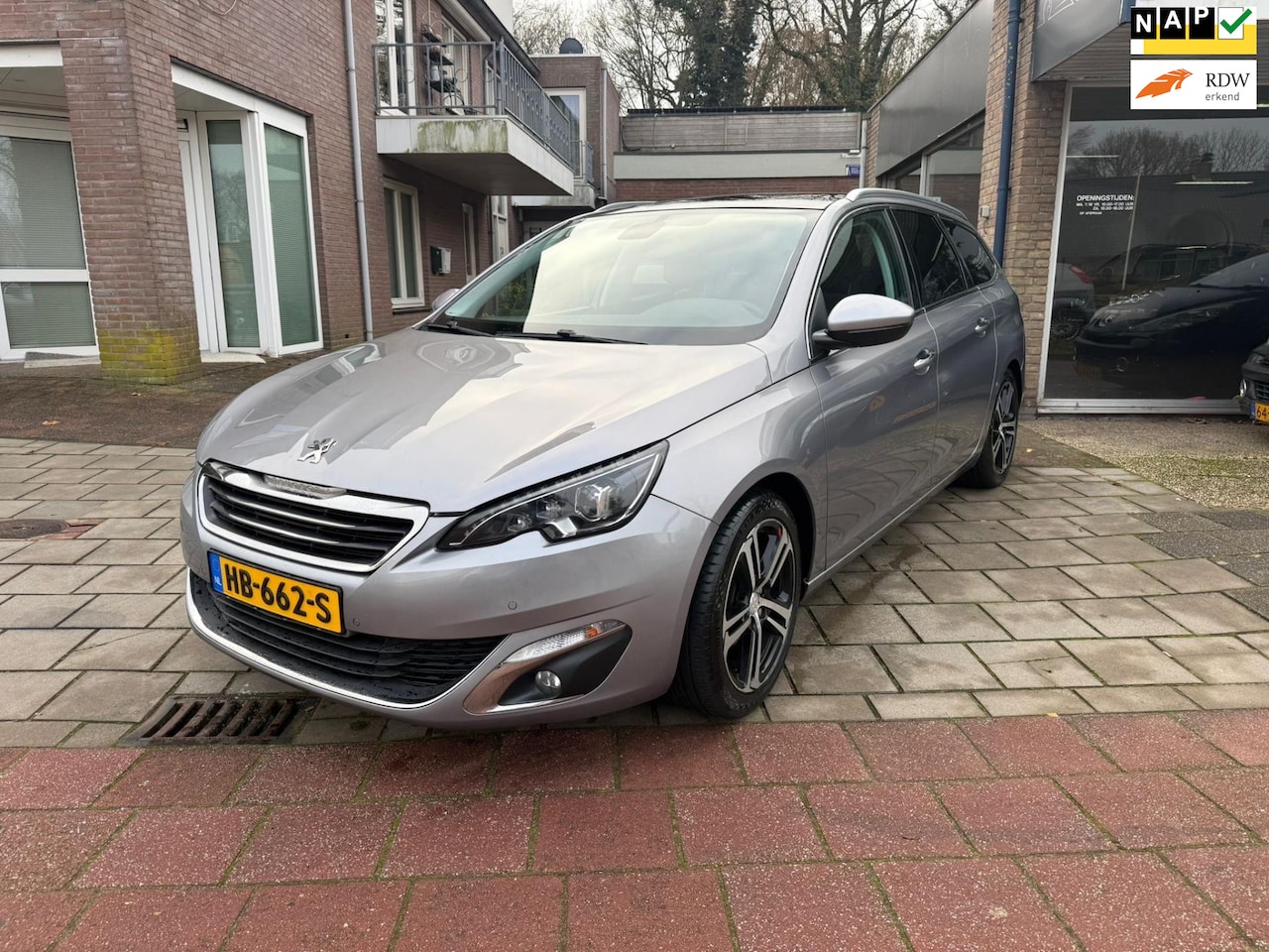Peugeot 308 SW - 1.2 PureTech Blue Lease Premium navi airco panoramadak cruisctr 171263 km - AutoWereld.nl