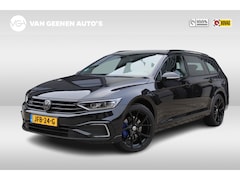 Volkswagen Passat Variant - 1.4 TSI 204Pk PHEV GTE Highline All-Black | Leder/alcantara | Zwarte hemel | IQ-Light
