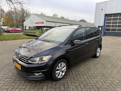 Volkswagen Touran - 1.6 TDI SCR Comfortline 7p automaat