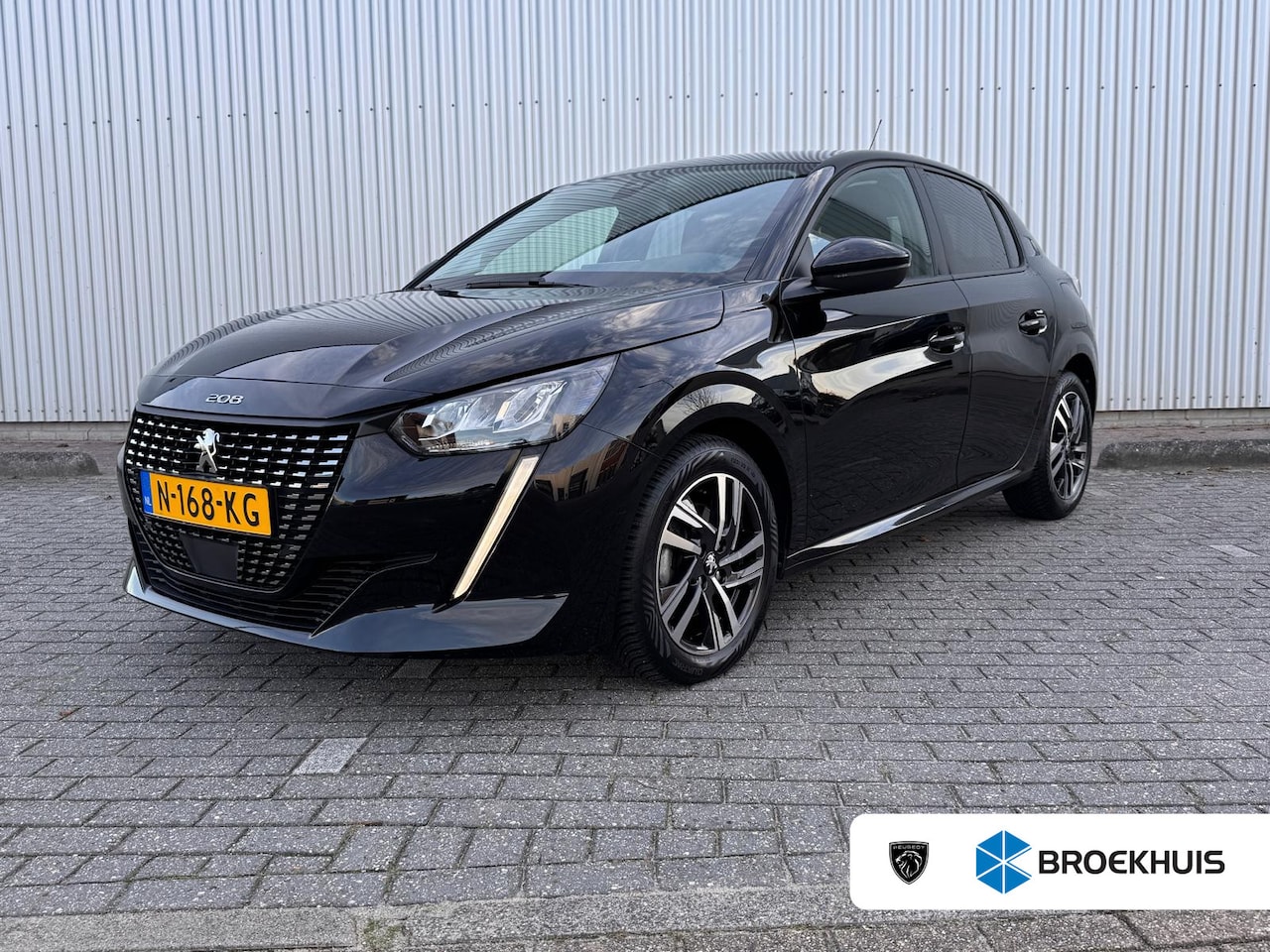 Peugeot 208 - 1.2 PureTech Allure 100PK | LAGE KM-STAND | Navigatie | Camera | Keyless | Apple Carplay / - AutoWereld.nl