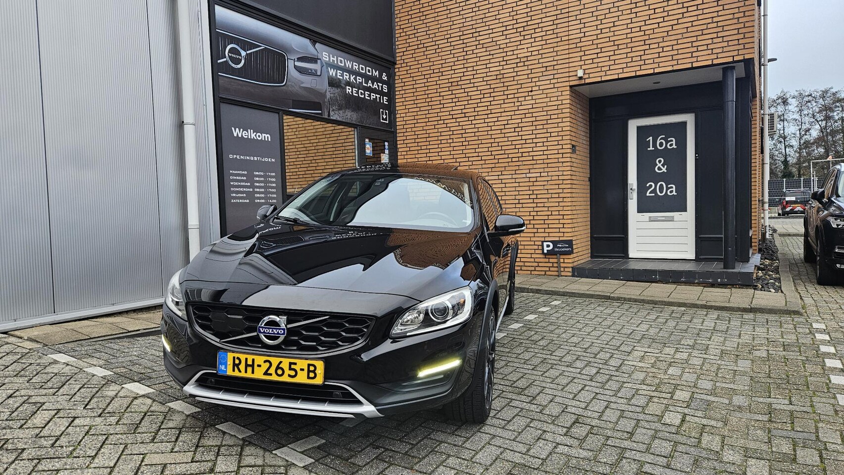 Volvo S60 Cross Country - 2.0 T5 AWD Nordic+ - AutoWereld.nl