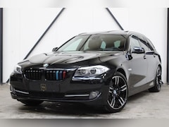 BMW 5-serie Touring - 523i Executive l Panodak l Head-UP l 6 Cilinder
