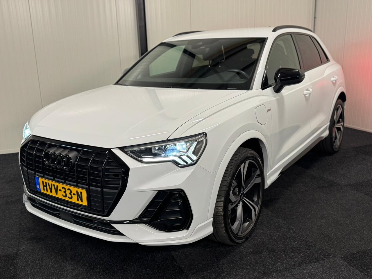 Audi Q3 - 45 TFSI e 3x S-line 2022 265PK MATRIX/KEYLESS/20"/CARPLAY/ACC/LANE/CAMERA/BLACKOPTIK/NIEUW - AutoWereld.nl
