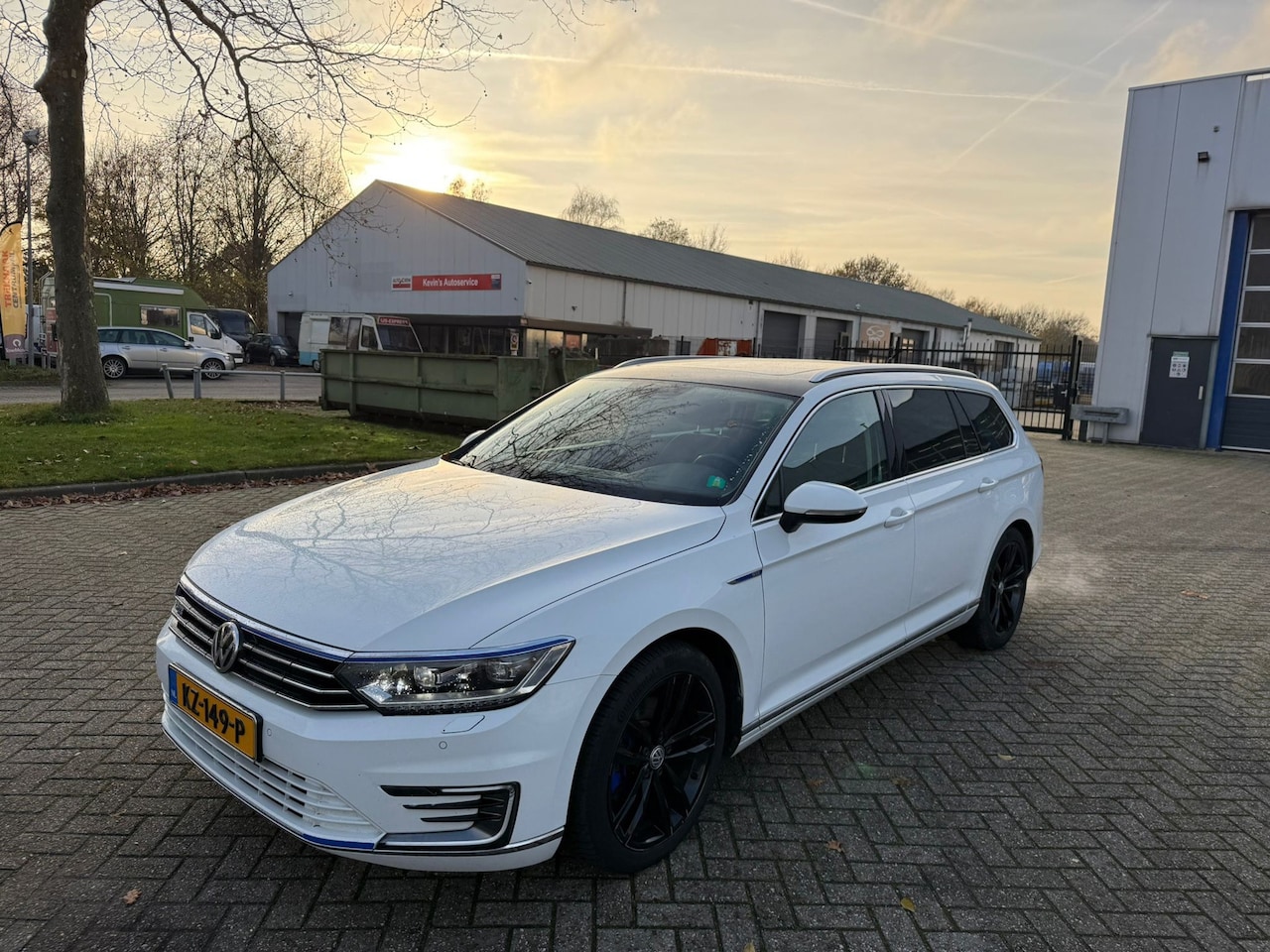 Volkswagen Passat Variant - 1.4 TSI GTE Connected Series Plus 1.4 TSI GTE Connected Series Plus pano - AutoWereld.nl