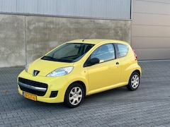 Peugeot 107 - 1.0-12V XR RADIO CD USB AUX