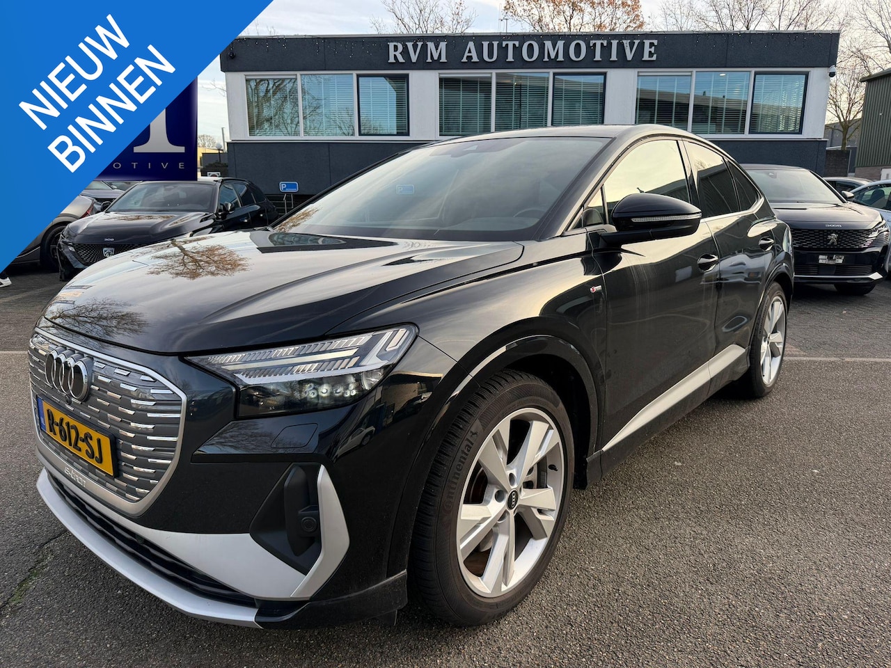 Audi Q4 Sportback e-tron - 45 quattro S LINE 77 kWh VAN: 40.900,- VOOR: 37.770,- UW EINDEJAARSVOORDEEL: 3.130,- EURO - AutoWereld.nl