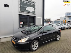 Peugeot 307 CC - 1.6-16V clima cruise apple carplay