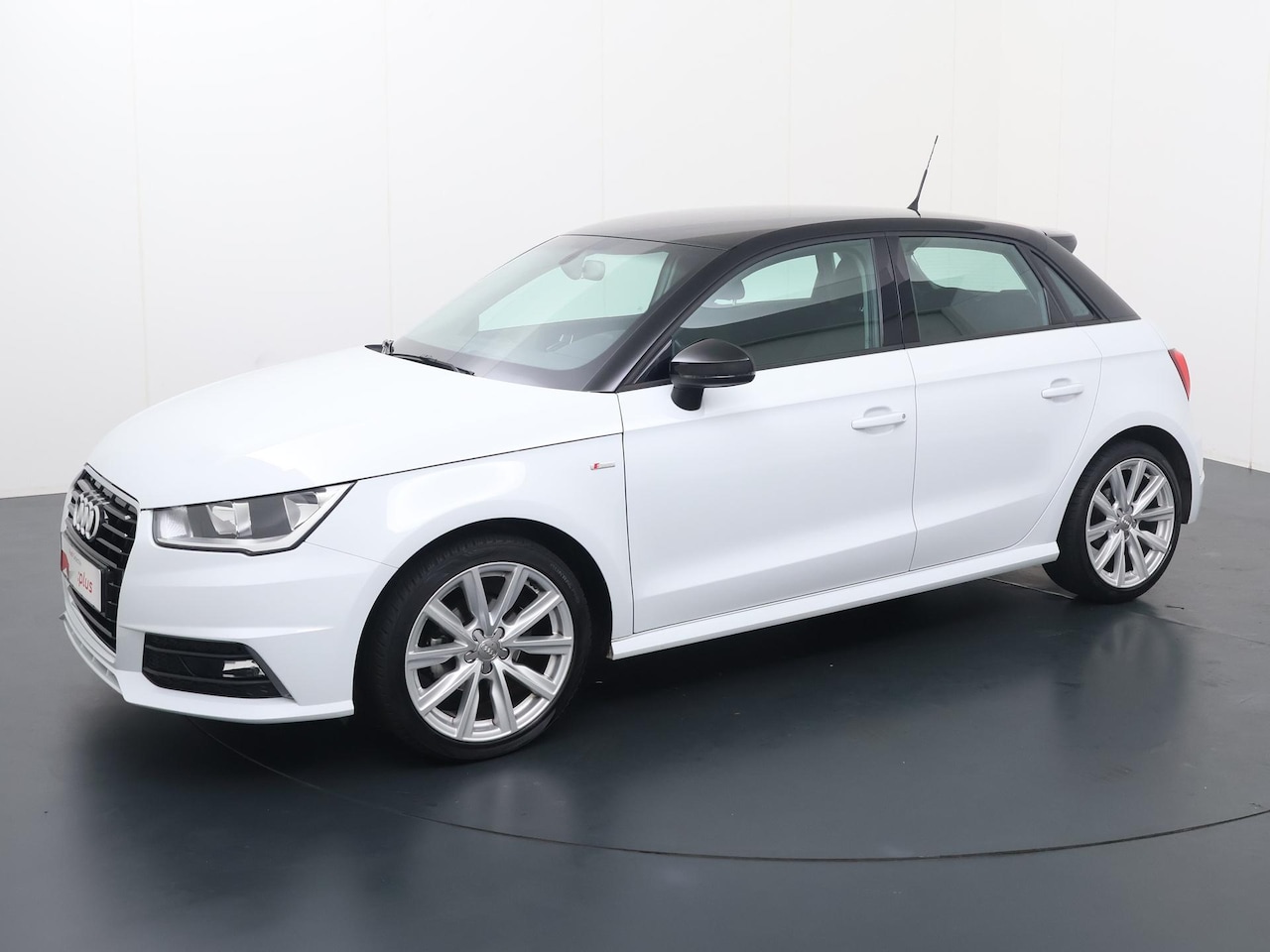 Audi A1 Sportback - 1.0 TFSI Pro Line | 95 PK | Cruisecontrol | Trekhaak | Navigatie | 17'' Lichtmetalen velge - AutoWereld.nl