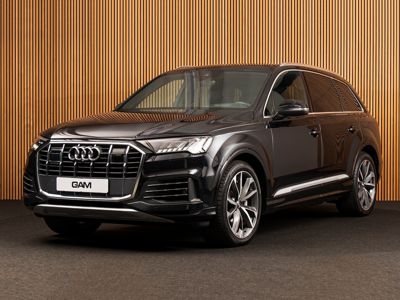 Audi Q7 - 55 TFSI e quattro PANO-B&O-TOUR-LEDER - AutoWereld.nl