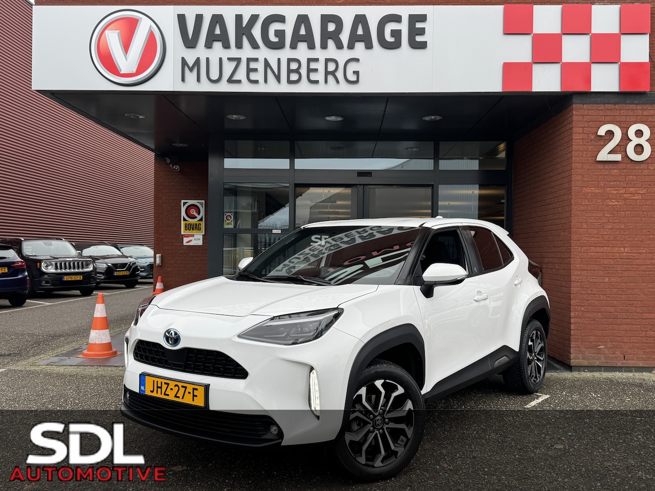 Toyota Yaris Cross - 1.5 Hybrid Dynamic // NAVI // CAMERA // ADAPTIVE CRUISE // CLIMA // LICHT METALEN VELGEN - AutoWereld.nl