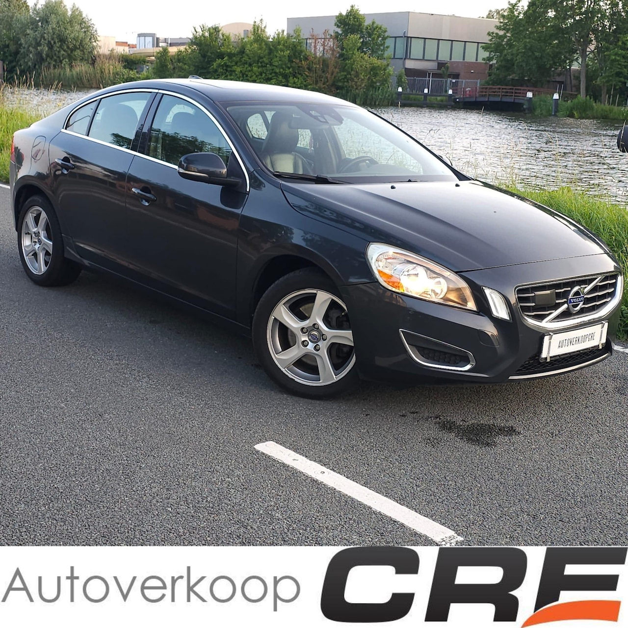 Volvo S60 - 2.0 T5 Momentum 2.0 T5 Momentum - AutoWereld.nl