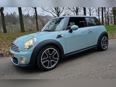 MINI One - 1.6 Xenon - Leder - Panoramadak - NL Auto