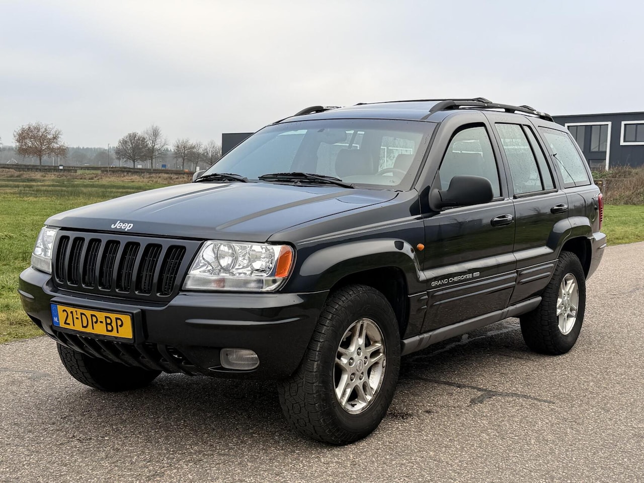 Jeep Grand Cherokee - 4.7i V8 Limited 4.7i V8 Limited - AutoWereld.nl