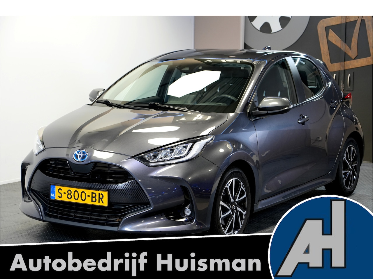 Toyota Yaris - 1.5 Hybrid 85kW/115pk CVT Dynamic SOUNDPAKKET + ADAPT.CRUISE + LANE ASSIST + APPLE CARPLAY - AutoWereld.nl