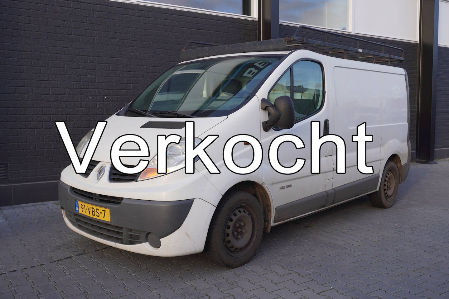 Renault Trafic - 1.9 dCi 100PK - Airco - Trekhaak -  Imperiaal -  € 1.499,- Excl. - AutoWereld.nl