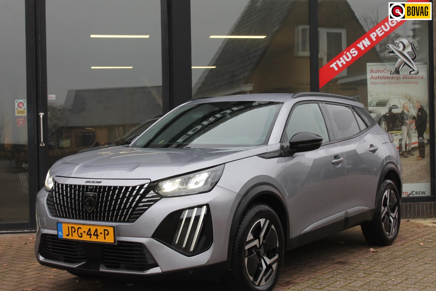 Peugeot 2008 - 1.2 PureTech 130 Allure Navi/Adaptive Cruise/2xCamera! - AutoWereld.nl