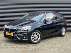 BMW 2-serie Active Tourer - Sportstoelen | Comfort Pakket | Verwarmde Stoelen | Parkeersensor Voor/Achter | LED DRL |
