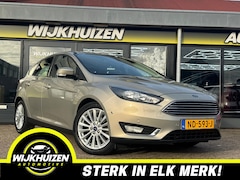 Ford Focus - 1.0 Titanium met Climate Navigatie Pdc Nap