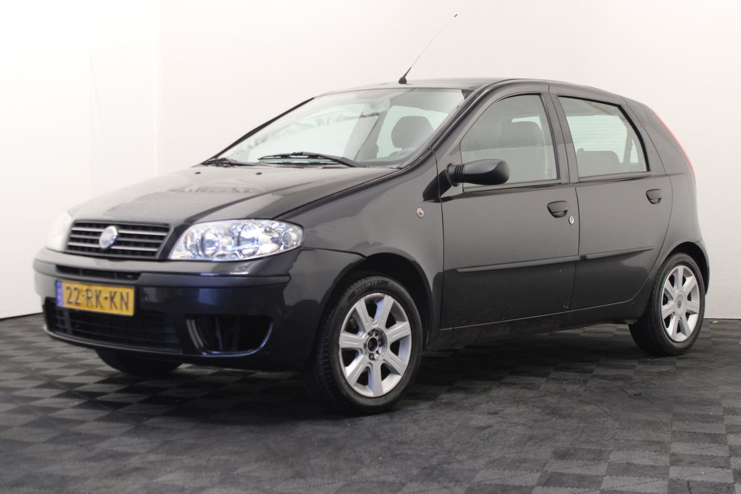 Fiat Punto - 1.2 Young 1.2 Young - AutoWereld.nl