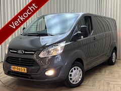 Ford Transit Custom - 290 2.2 TDCI L2H1 *Camera* PDC V+A / Trekhaak / Cruise / Lane Assist / Navigatie / Bluetoo