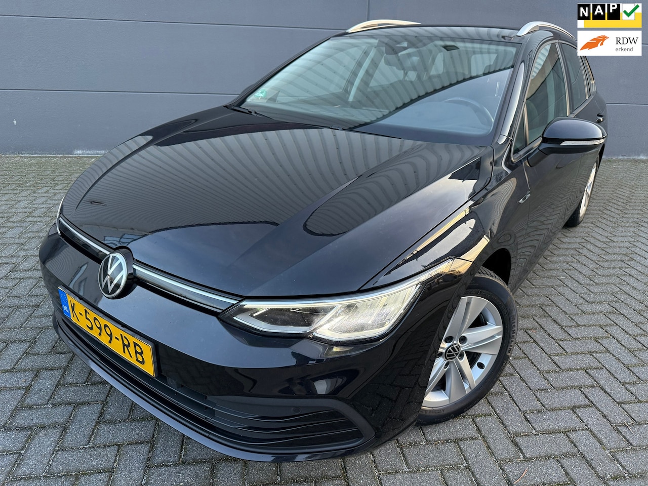 Volkswagen Golf Variant - 1.0 eTSI Life*Automaat*CAMERA*PARK SENSOREN*APPLE CARPLAY*CRUISE*ISO FIX - AutoWereld.nl