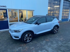 Volvo XC40 - Recharge P8 AWD R-Design