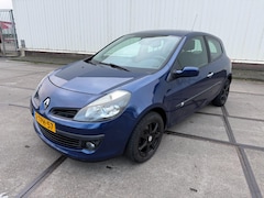 Renault Clio - 1.2-16V Authentique