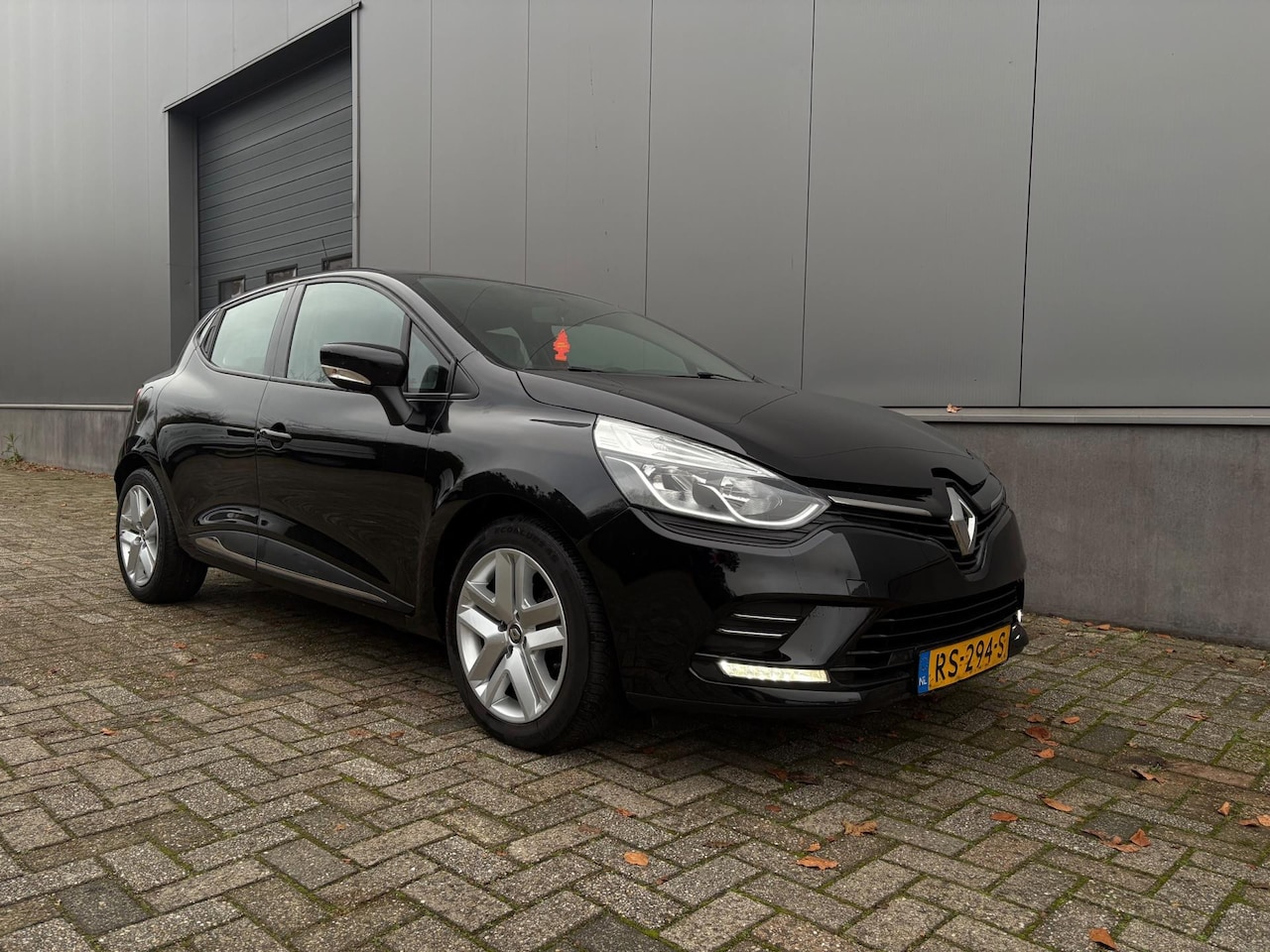 Renault Clio - 0.9 TCe Zen|Nieuw Apk|NAP|Onderhoud pas uitgevoerd - AutoWereld.nl
